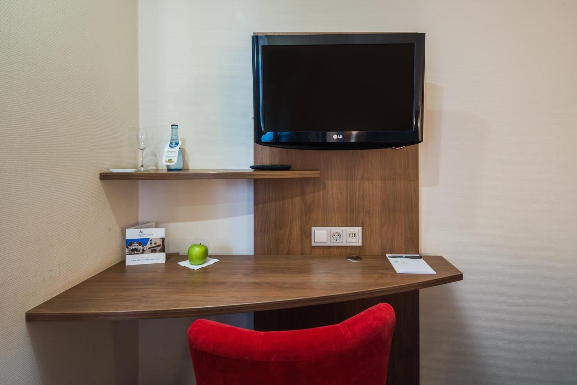 Hotel Schwanen Köngen Dış mekan fotoğraf