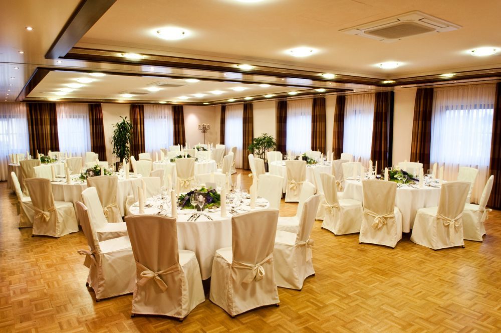 Hotel Schwanen Köngen Dış mekan fotoğraf