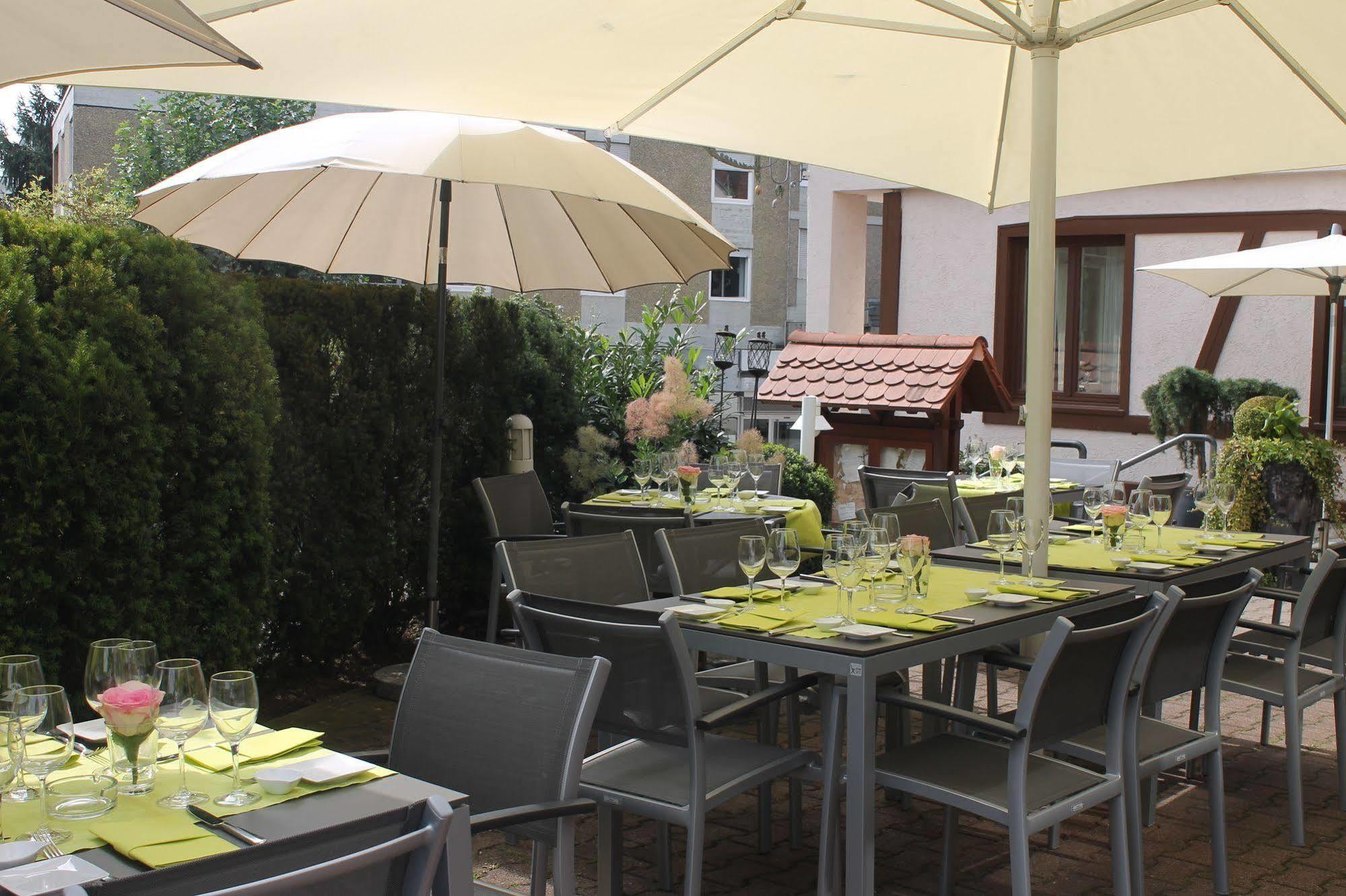 Hotel Schwanen Köngen Dış mekan fotoğraf