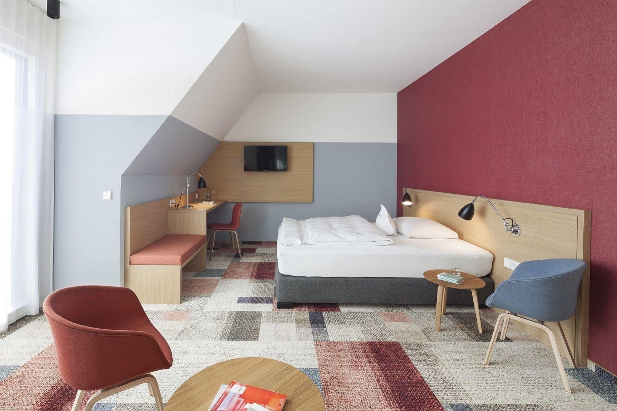 Hotel Schwanen Köngen Dış mekan fotoğraf